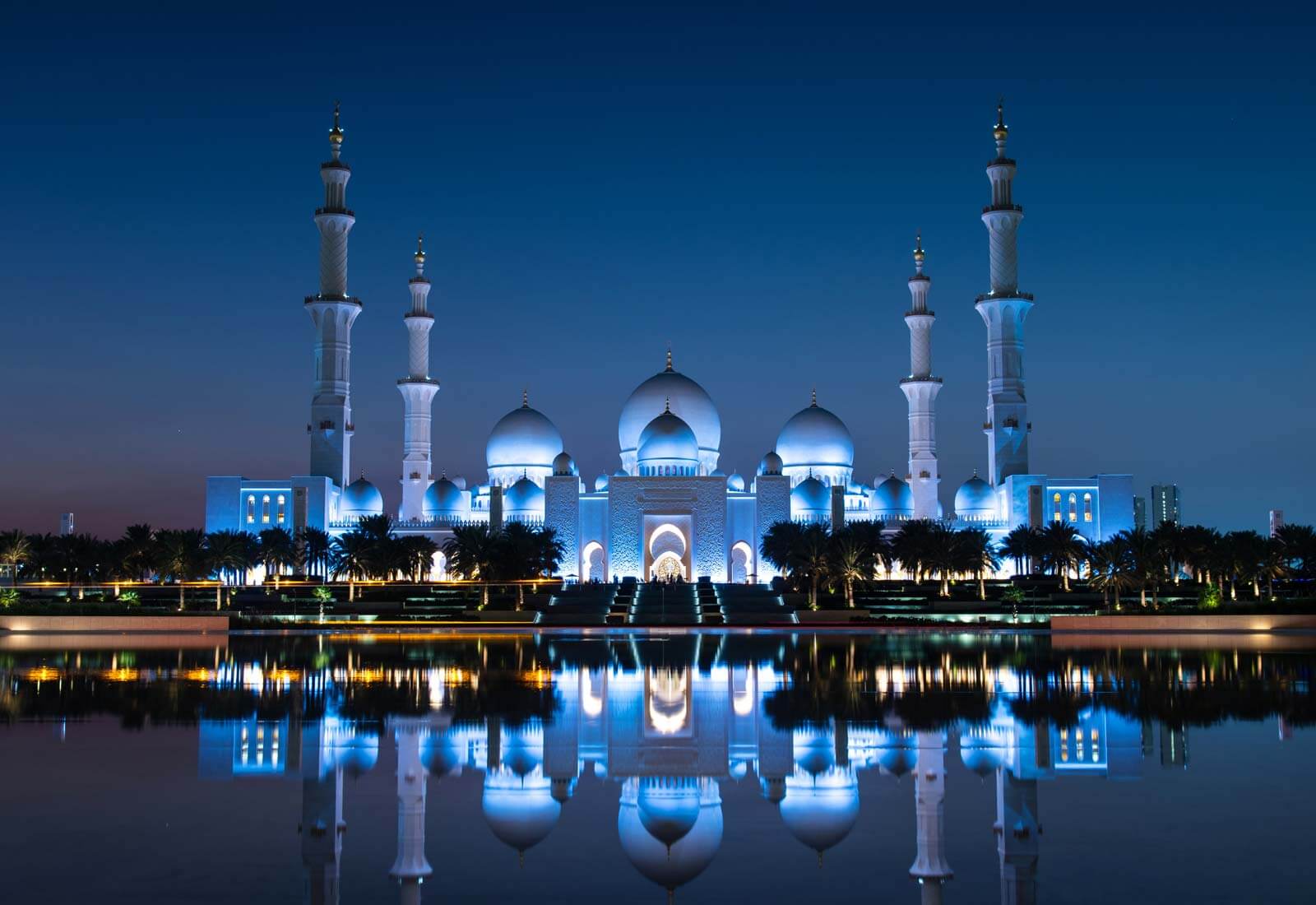 Global 26 dreamstimewatermarked 166644511 middle east